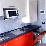 דירה Floor In *